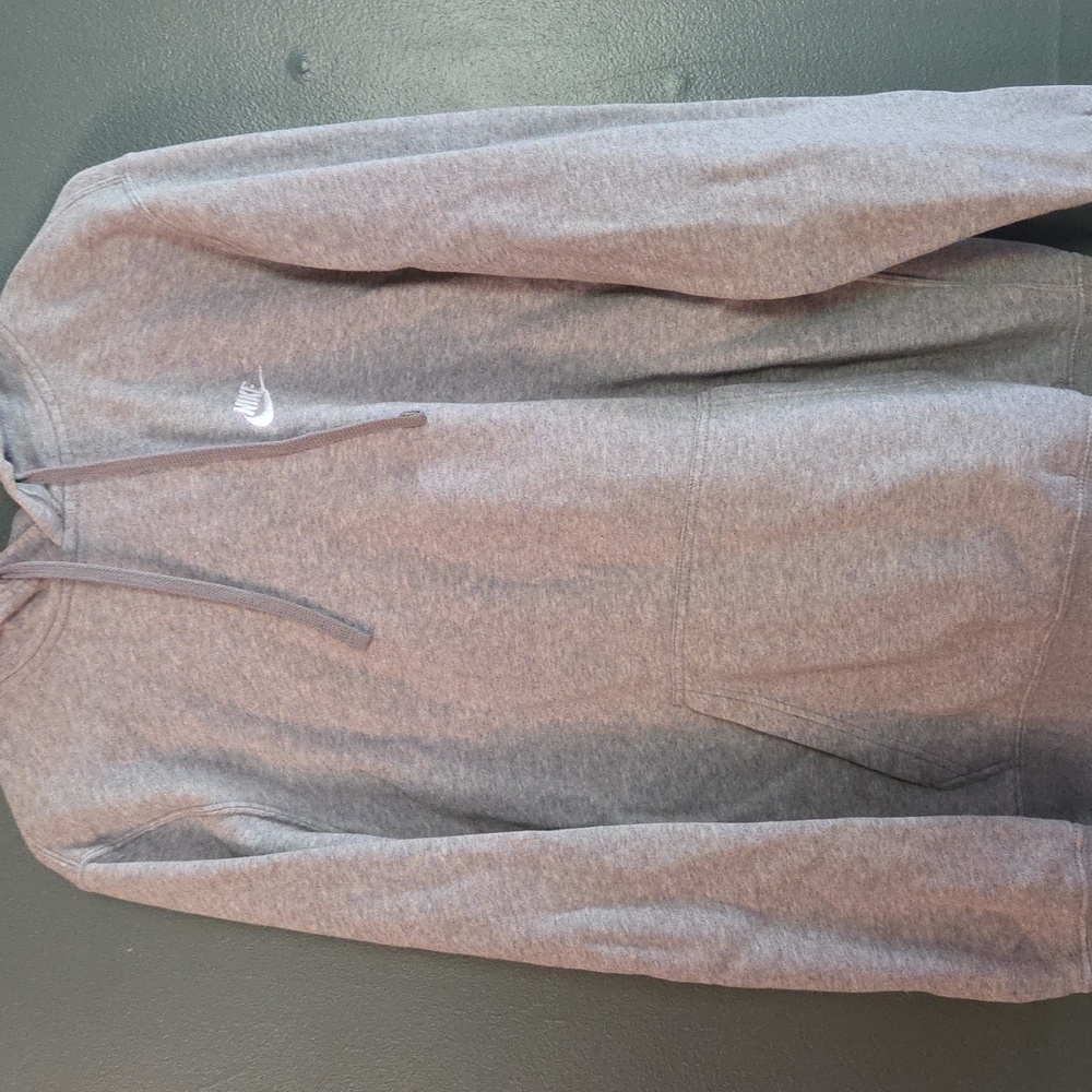 Nike Men's Heather Gray Hoodie